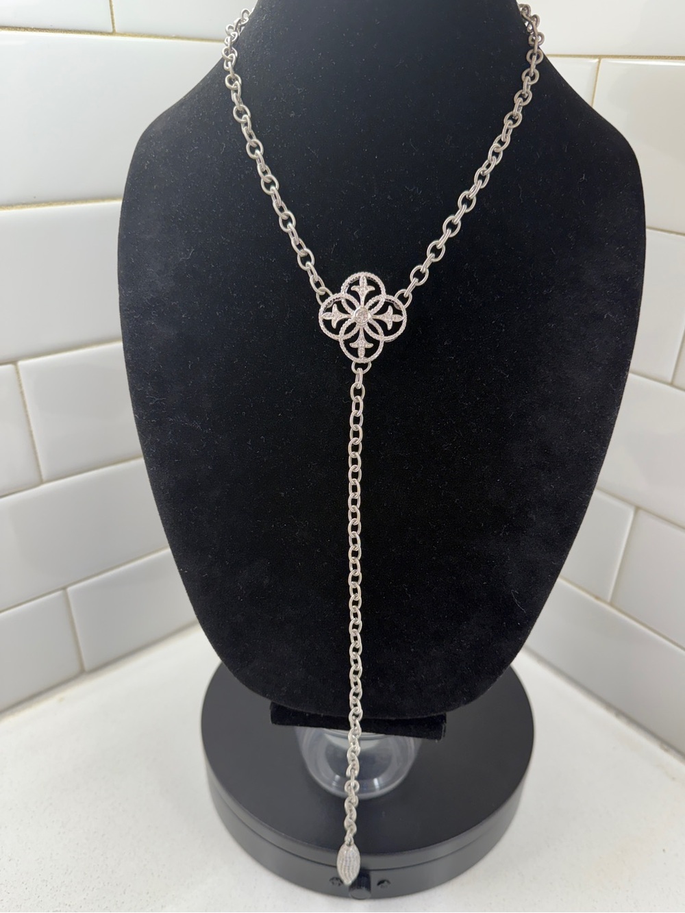 Silver Floral Lariat Necklace - Women's Jewelry